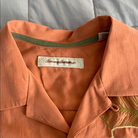 Tommy Bahama original - Picture 2 of 5